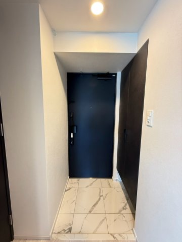 S-RESIDENCE福島diverseの玄関写真