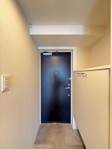 アプリーレ松屋町の玄関写真
