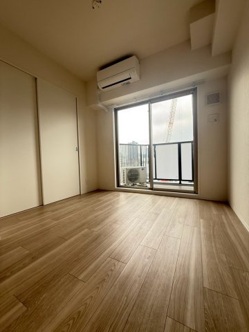 アプリーレ松屋町の居間写真