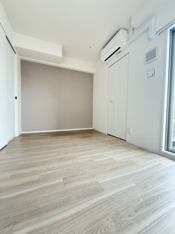 アプリーレ松屋町の居間写真