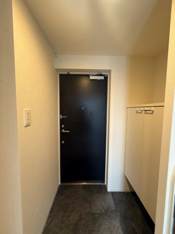 アプリーレ松屋町の玄関写真