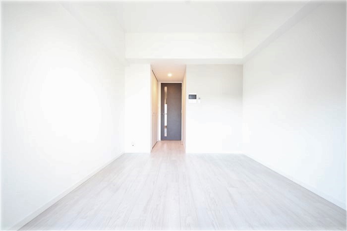 SーRESIDENCE福島GRANDEの居間写真