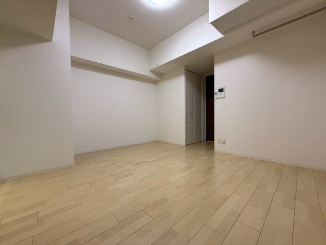 HS梅田EASTの居間写真