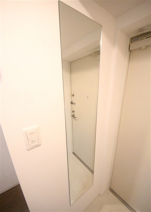 SERENiTE福島sceltoの玄関写真