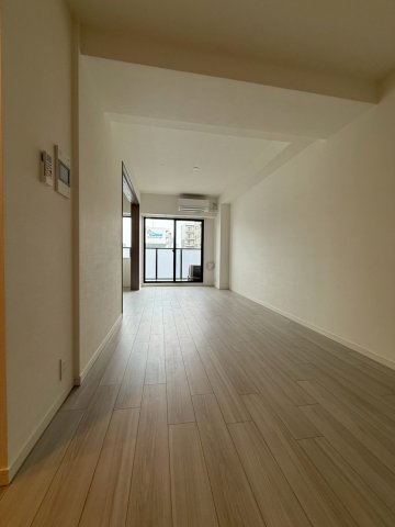 S-RESIDENCE阿波座bouncyの居間写真