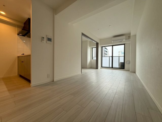 S-RESIDENCE阿波座bouncyの居間写真