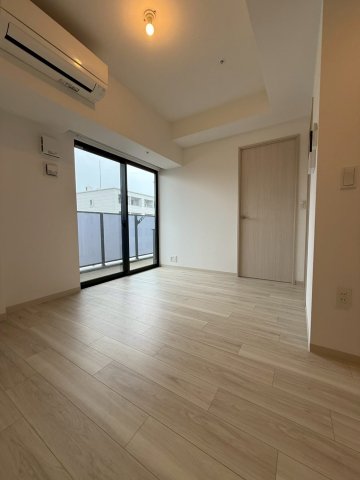 ジオエント新町の居間写真