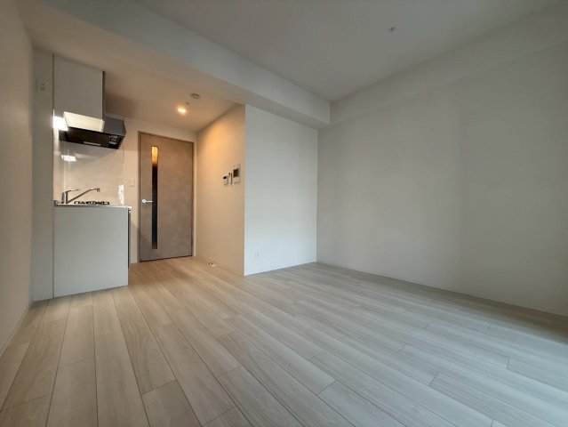 Alivis緑橋の居間写真