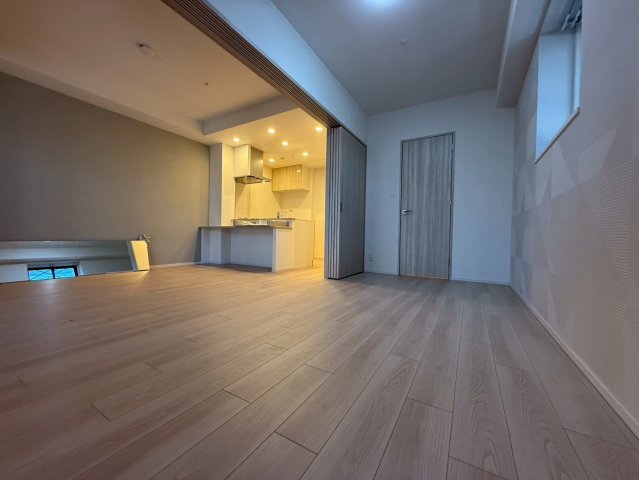 スプランディッド梅田グランノースの居間写真