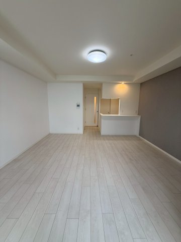 La Douceur九条の居間写真