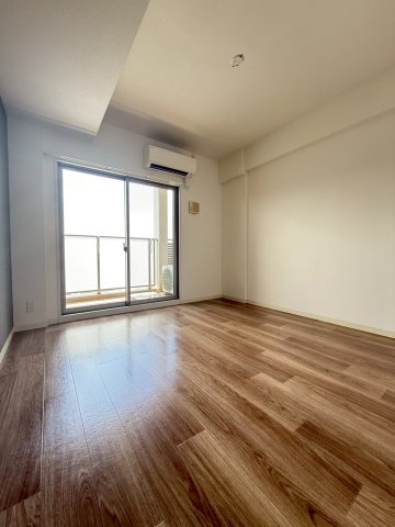 S-FORT難波西の居間写真