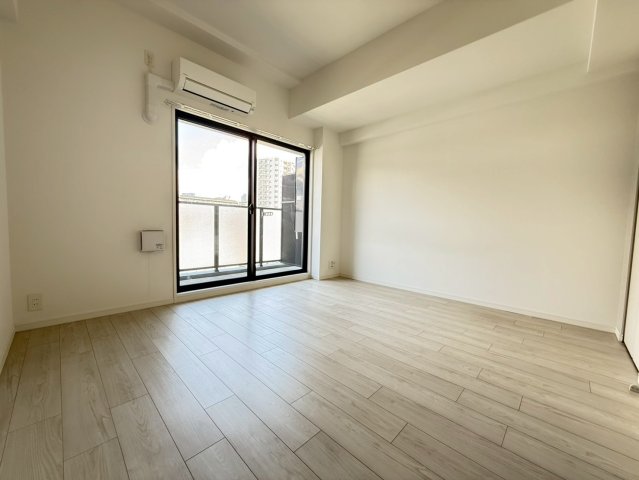 S-RESIDENCE福島GRANDEの居間写真
