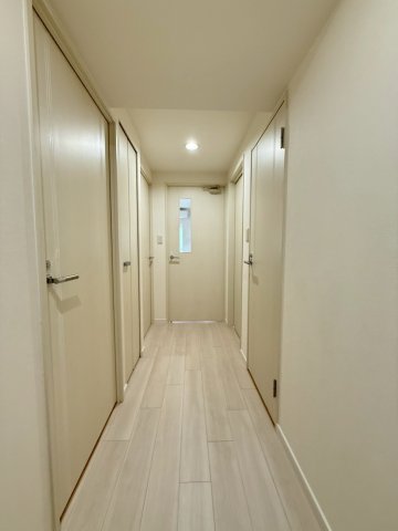 クロスレジデンス大阪新町の内装写真