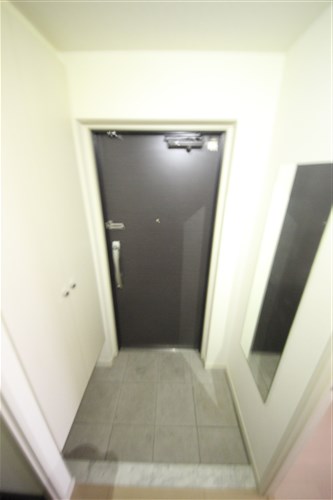 M.hills西本町の玄関写真