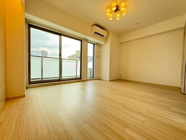 Vinoプレジオ本町の居間写真