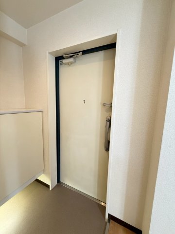 エルミタージュ難波南IIの玄関写真