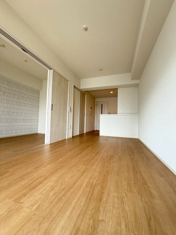 ATKレジデンスなんばの居間写真