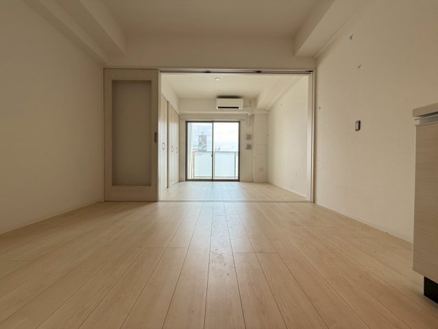 ATKレジデンスなんばの居間写真