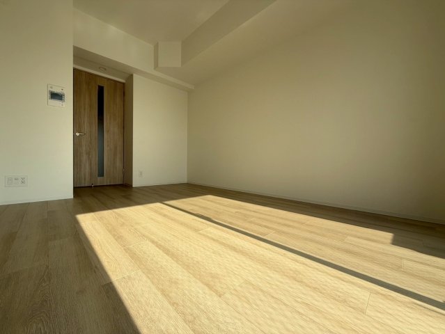 プレサンス芦原橋ヴィブラスの居間写真
