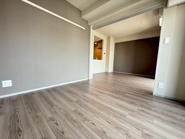 ルフォンプログレ新町の内装写真