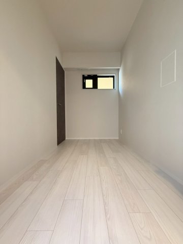 ルフォンプログレ新町の居間写真