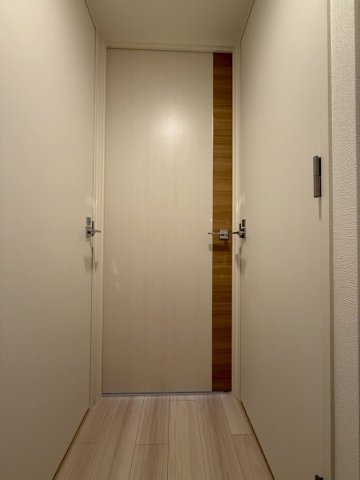 セレニテ難波グランデノールの内装写真