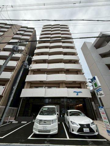 セレニテ新大阪エクラの外観写真