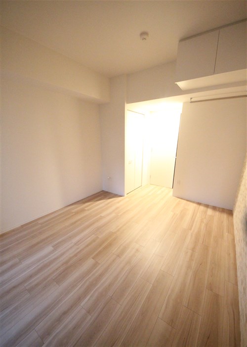 セレニテ本町東リアンの内装写真