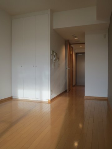 CITY SPIRE難波WESTの内装写真