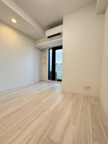 Metrosa谷町六丁目Northの居間写真