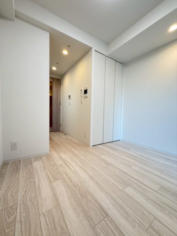 Metrosa谷町六丁目Northの居間写真