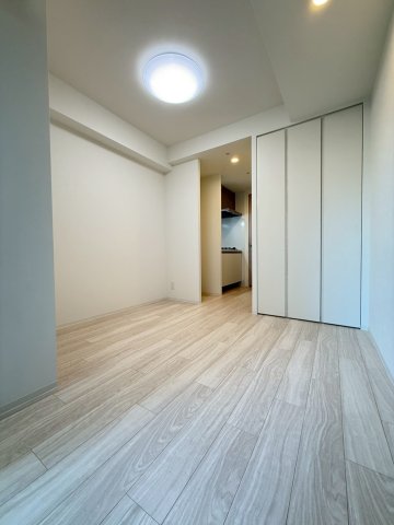 Metrosa谷町六丁目Northの居間写真