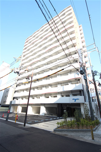 セレニテ日本橋プリエの外観写真