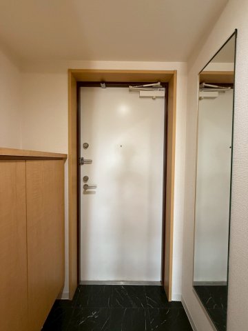 PHOENIX難波EASTの玄関写真