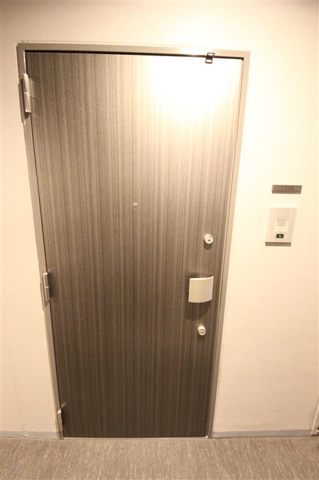 TLRレジデンス本町WESTの玄関写真