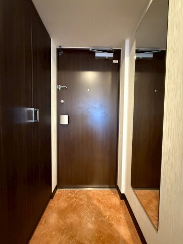 プレジオ梅田の玄関写真