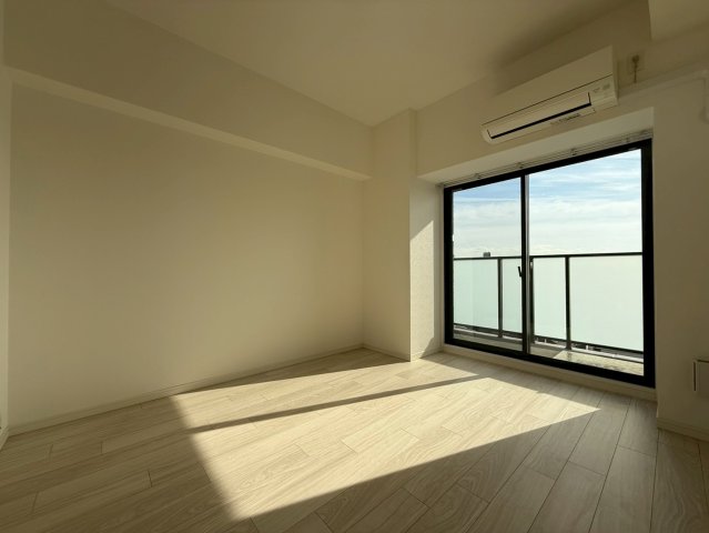 S-RESIDENCE高井田Centralの居間写真