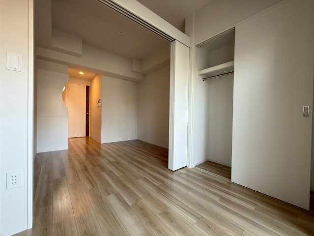 セレニテ中崎町リアンの内装写真