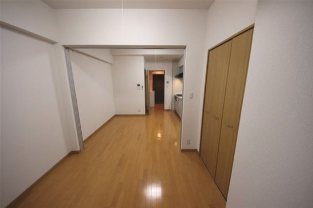 ONEROOFFLATTENJINBASHIの内装写真