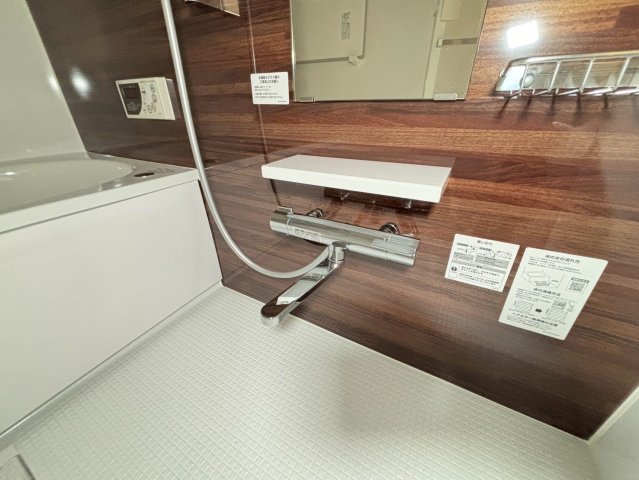 フロンティアタワー難波EASTの風呂写真