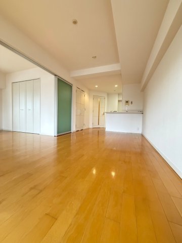 グレンパーク梅田北の居間写真