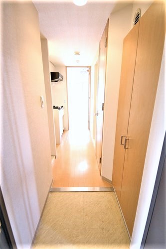 エステムコート新大阪VIエキスプレイスの玄関写真