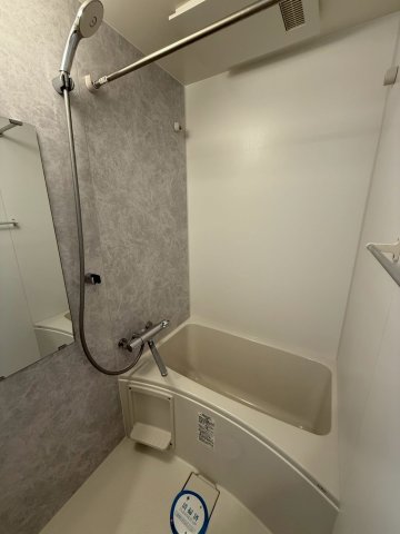 S-RESIDENCE難波大国町Tresの風呂写真