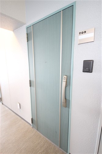 エスリード御堂筋梅田の玄関写真
