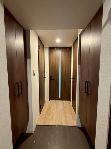 AFFLUENCE難波EASTの玄関写真