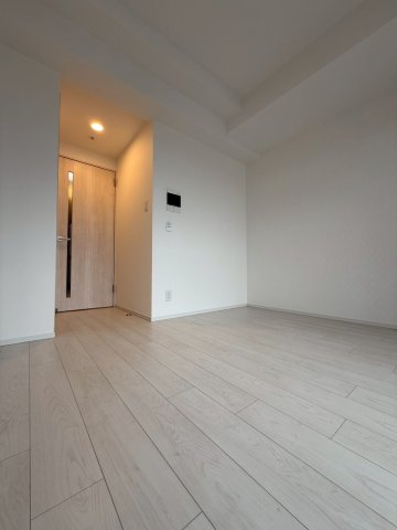 スプランディッド阿倍野の居間写真