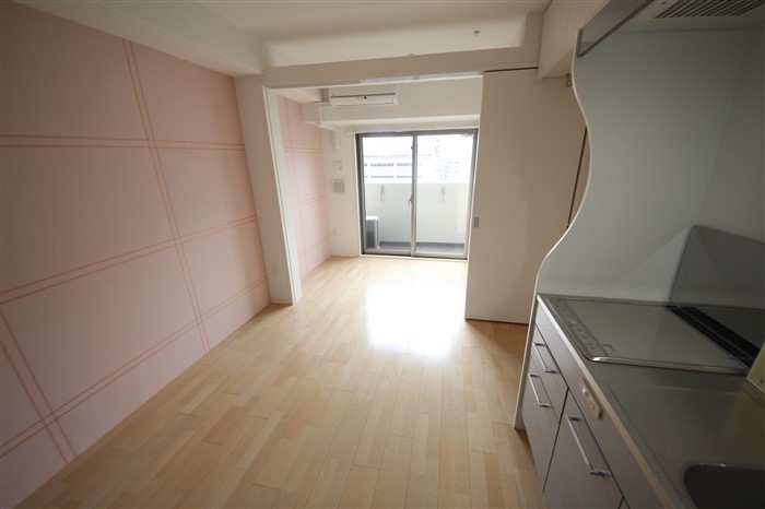 SERENITE本町refletの内装写真