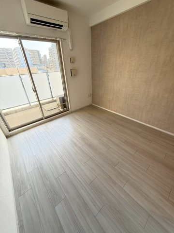 LUMINOUS三国本町の居間写真