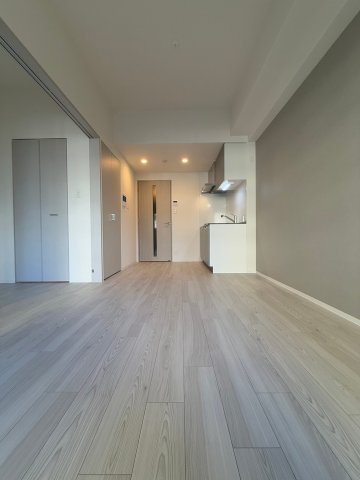 エスリードレジデンス大阪谷町ザ・マークスの居間写真