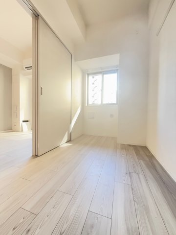 エスリードレジデンス大阪谷町ザ・マークスの居間写真